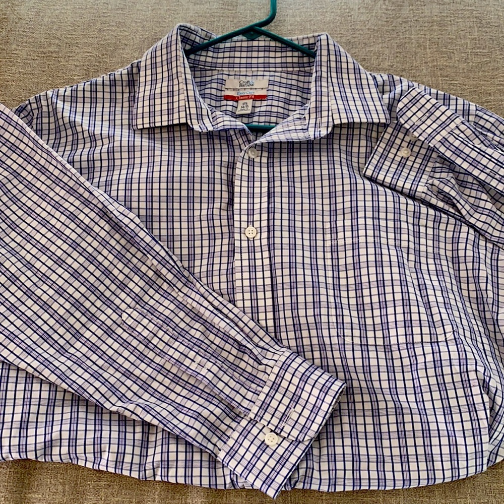 Croft and Barrow Men’s dress shirt